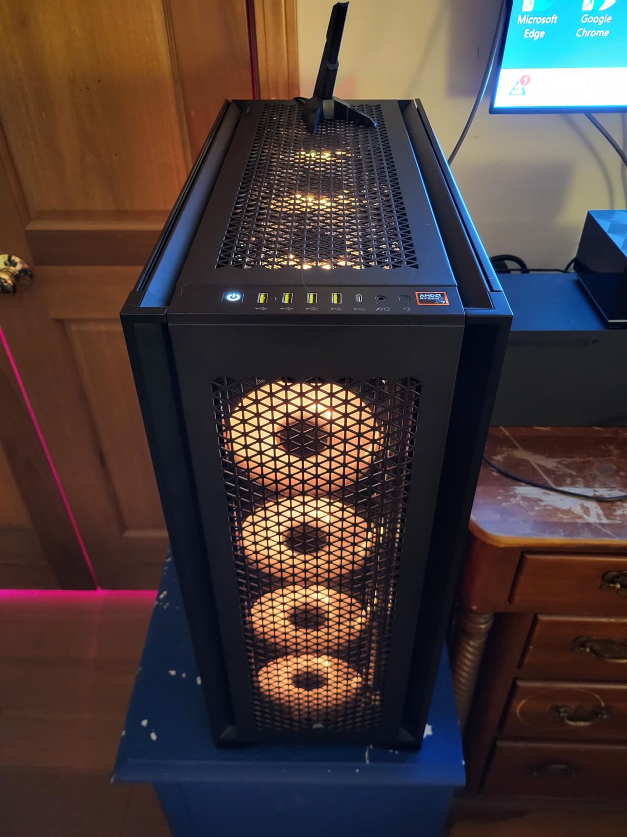 iCUE Link GPU RGB Adapter - iCUE Link Ecosystem Integration for Hydro X Series XG7, XG5 GPU Water Blocks (2020-2023) - Black customer photo 1