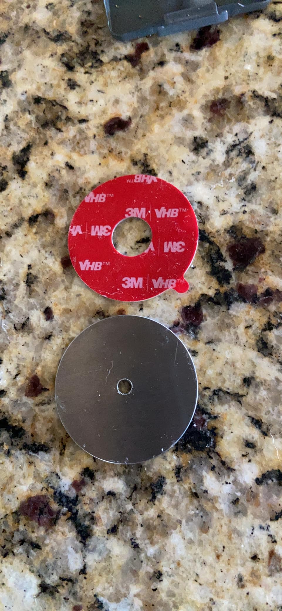 Petcube Cam 360 Camera Interactive WiFi Pet and Home Security Pan-Tilt Camera with Phone App, 1080p HD Video, 360° Rotation, Night Vision, AI Alerts customer photo 2