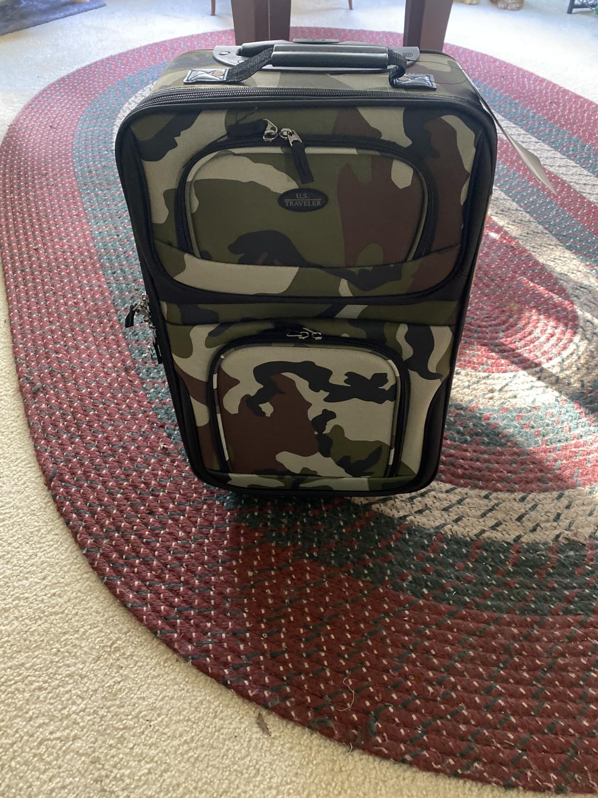 U.S. Traveler Rio Lightweight Softside Rolling Carry-on Suitcase, 2-Wheel Single, Green customer photo 2