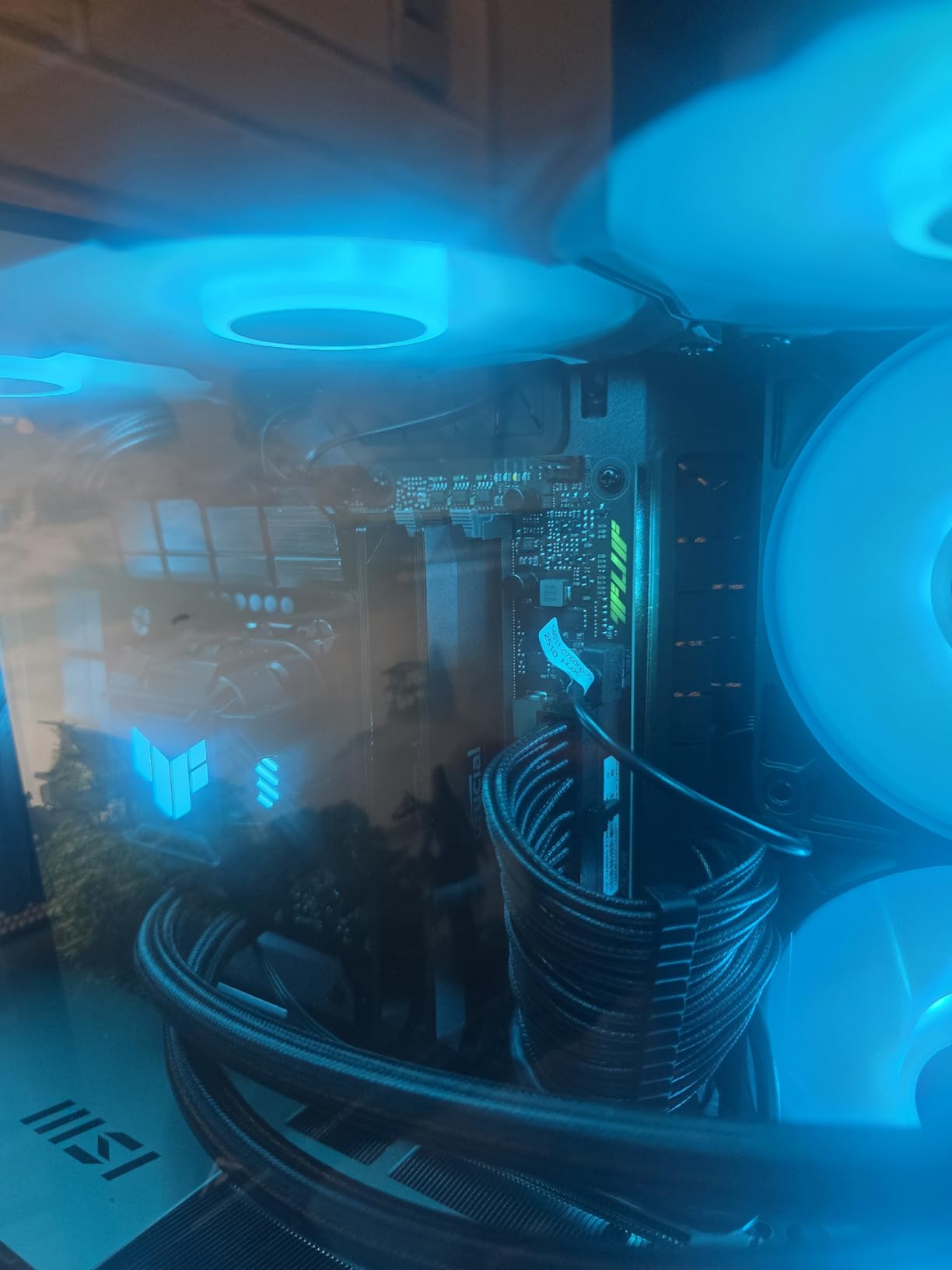 Crucial Pro 32GB DDR5 RAM Kit (2x16GB), CL36 6000MHz, Overclocking Desktop Gaming Memory, Intel XMP 3.0 & AMD Expo Compatible, Black - CP2K16G60C36U5B customer photo 1