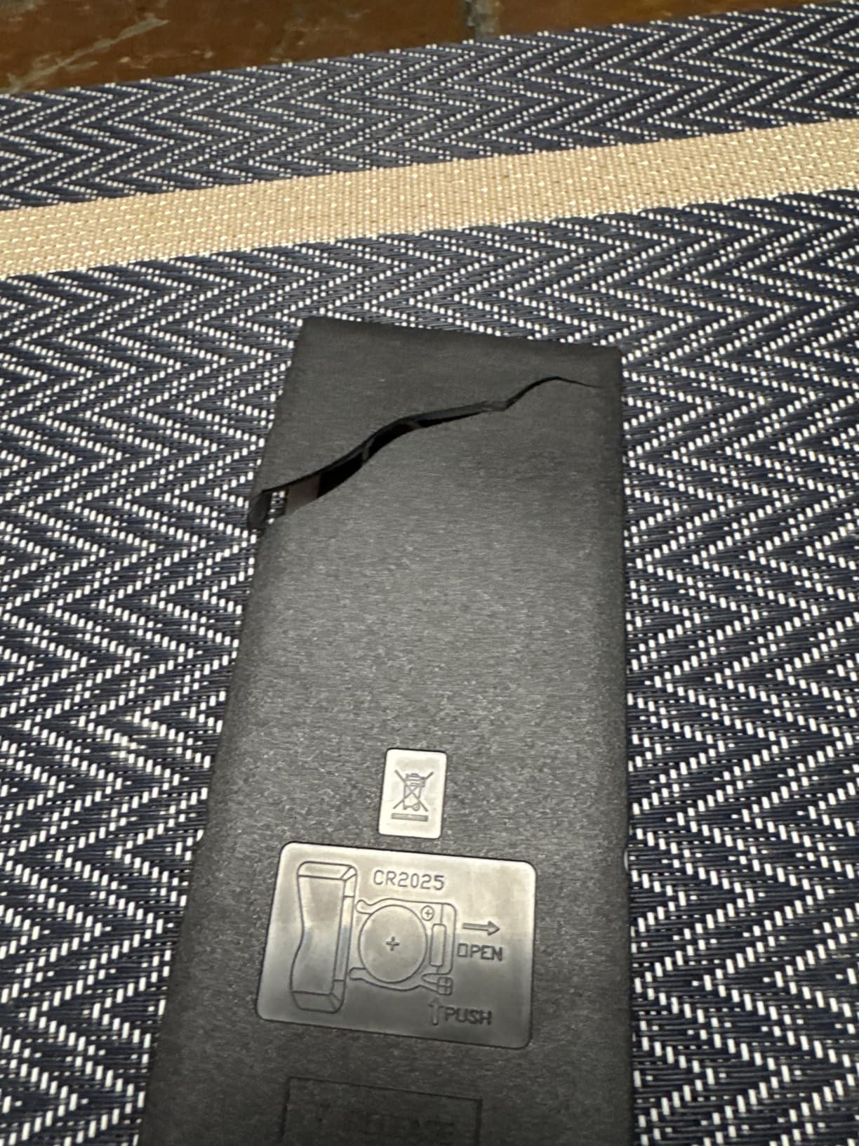 ErGear Standing Desk with LED Strip, 48 x 24 Electric Height Adjustable RGB Gaming Desk with Shelf, Sit Stand Desk with Dual Cable Holes, C-Clamp Mount Compatible, 4 Preset Heights, Black customer photo 1