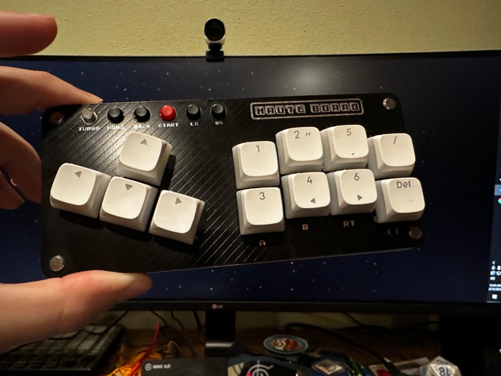 Sehawei Haute42 16Key All-Button Arcade Controller Gamerfinger with Turbo Functions, Arcade Stick Street Fight Mini Plus Controller for PC/Ps3/Ps4/Switch Game Keyboard-Supports Hot Swap & SOCD customer photo 2