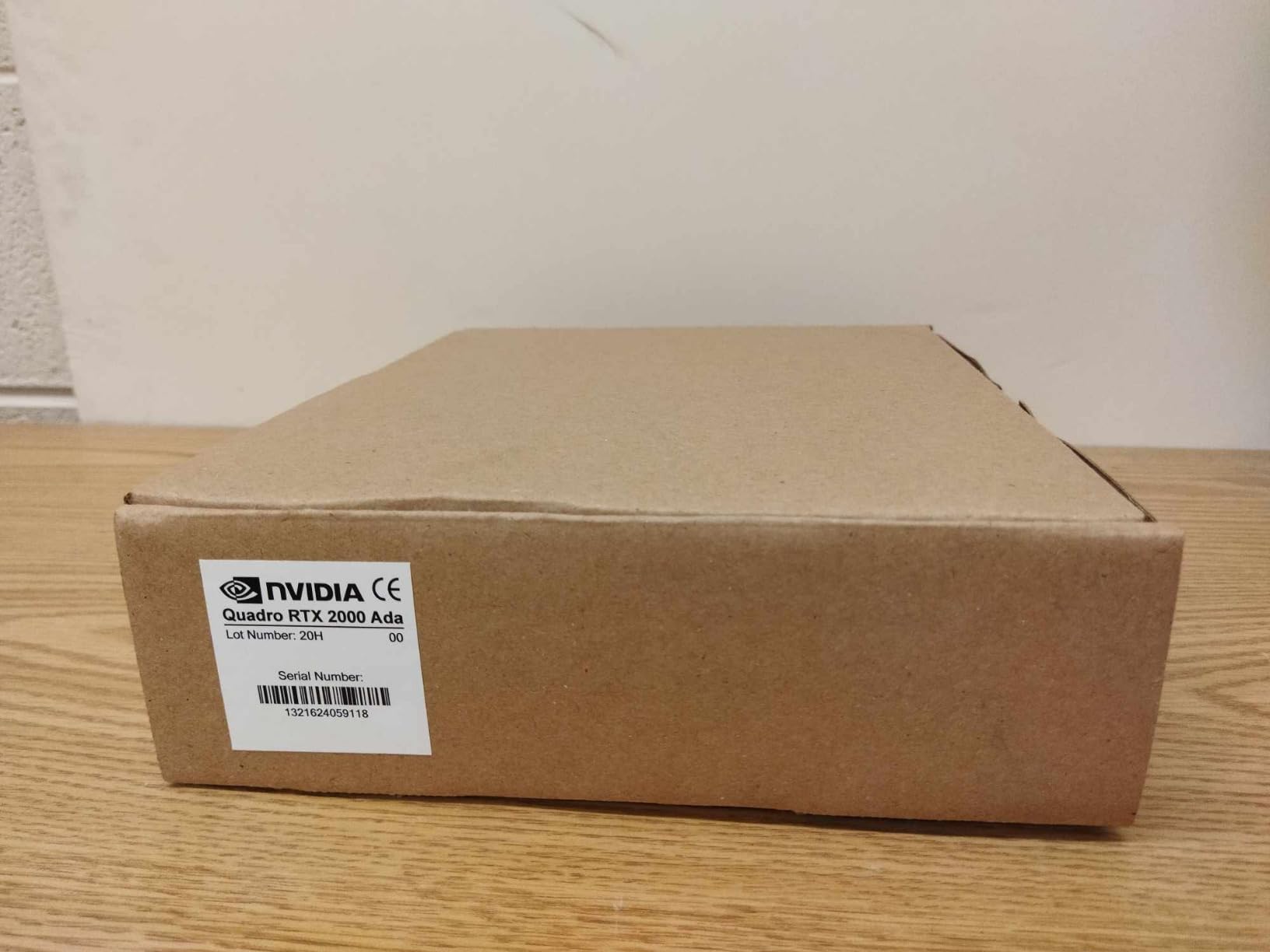 PNY NVIDIA RTX 2000 Ada Generation 16GB GDDR6 PCI Express 4.0 Dual Slot, Low Profil 4X MiniDisplayPort, 8K Support, Ultraleiser Aktiver Lfter customer photo 2