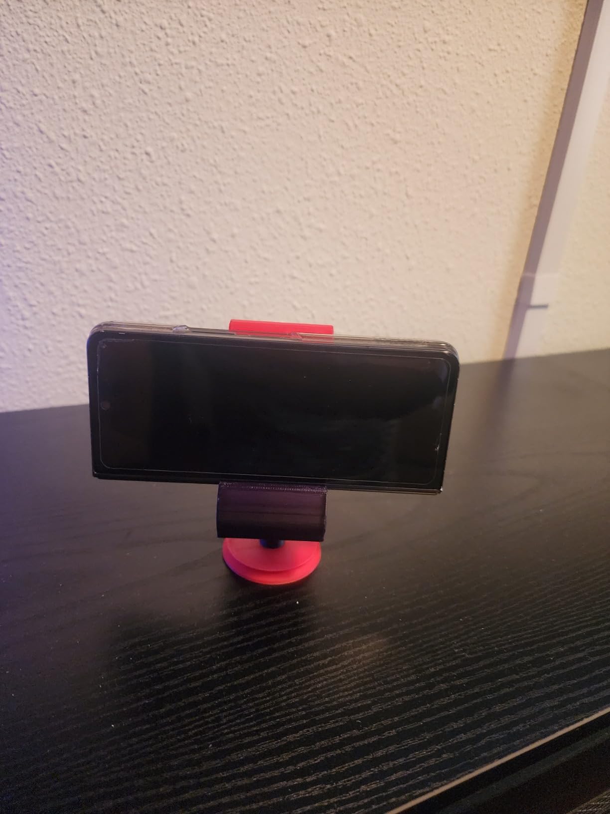 VELENTI Gamer Chair Phone Stand - Phone Holder for Smartphones, Kindles Up to 19 cm Tall - Fun Gaming Accessories for Gamers - Useful Gamer Gadgets customer photo 2