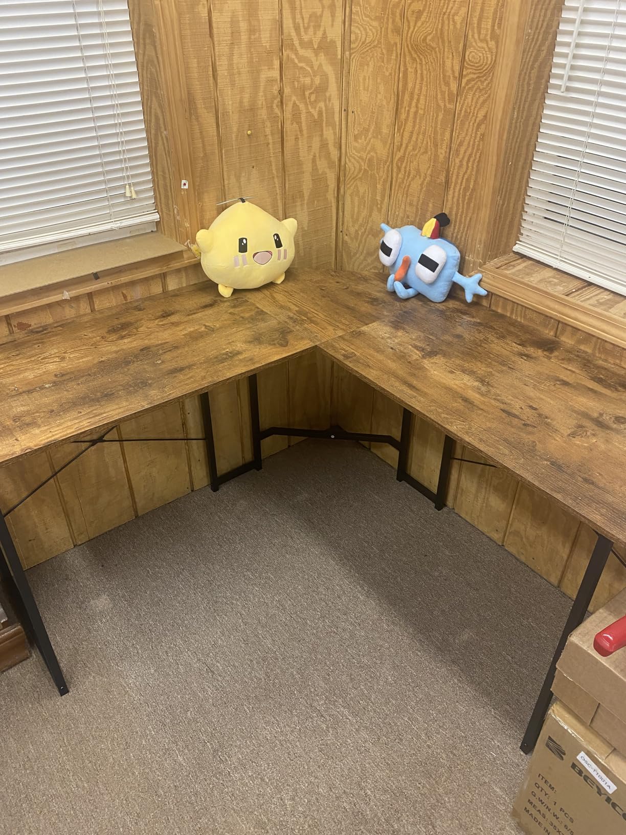 Casaottima L Shaped Gaming Desk, Corner Desk Gaming Table for Home Office, Computer Desk Sturdy Writing Workstation for Small Space, Easy to Assemble, 51 inch, Carbon Fiber Surface, Black customer photo 2