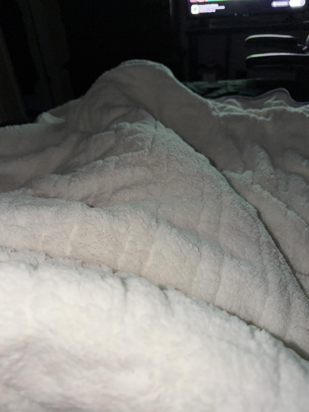 HOMLYNS LuxeHeat Heated Blanket Electric Blanket, Soft Flannel Sherpa Heated Throw, Heating Blanket with 5 Heat Settings, 3 hrs Timer Auto Shut Off (50x60 inches, Purple) customer photo 2