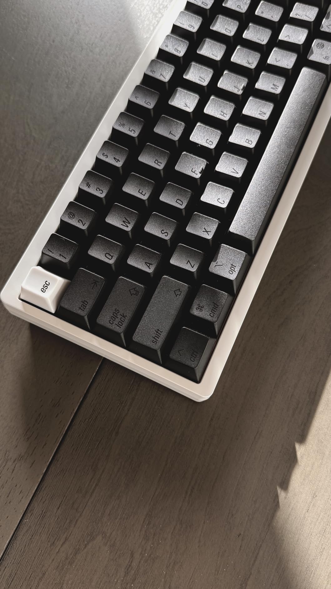 Glacier Weikav NUT65, 65% Mechanical Keyboard Kit, Wireless Tri-Mode/Wired Detachable USB-C, Hot-Swappable, Dual Gasket Mount, CNC Aluminum Case, RGB Backlight, ANSI Layout (Red, Standard Cable) customer photo 2