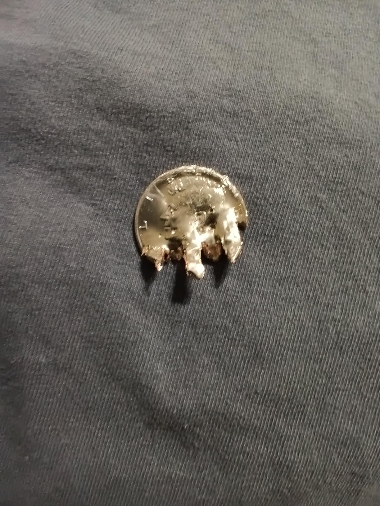 Bonsaii 12 Sheet Paper Shredder for Home Office, Heavy Duty Cross Cut Shredder with 5.5 Gal Pullout Bin, Home Shredder for CDs/Credit Card/Document/Mail, P-4 Security Level customer photo 1