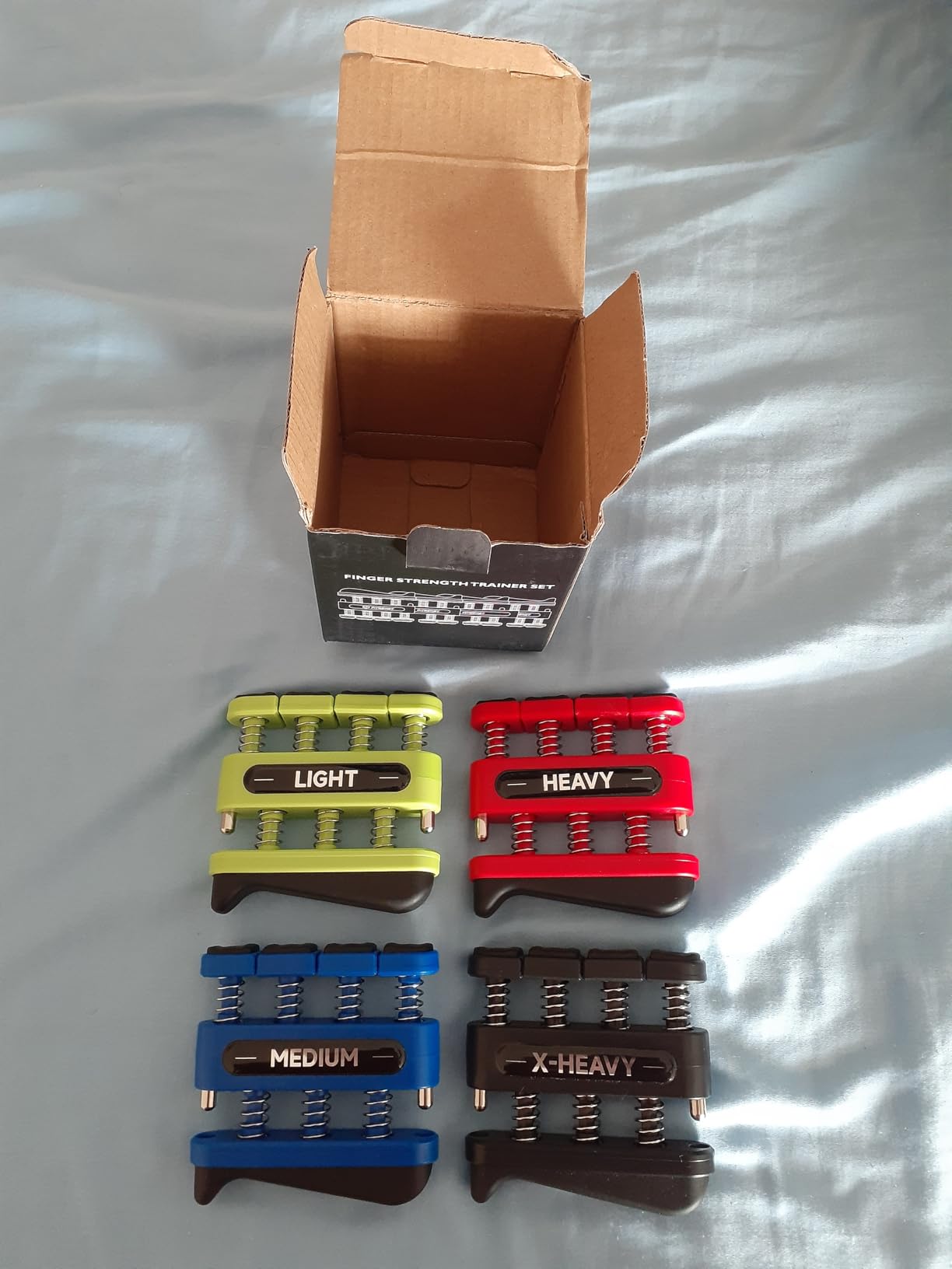 FitBeast Finger Strengthener, Finger Exerciser, Hand Exerciser for Improve Dexterity and Strength in Fingers, Hands, Forearms - Grip Strength Trainer for Musicians, Climbers customer photo 2