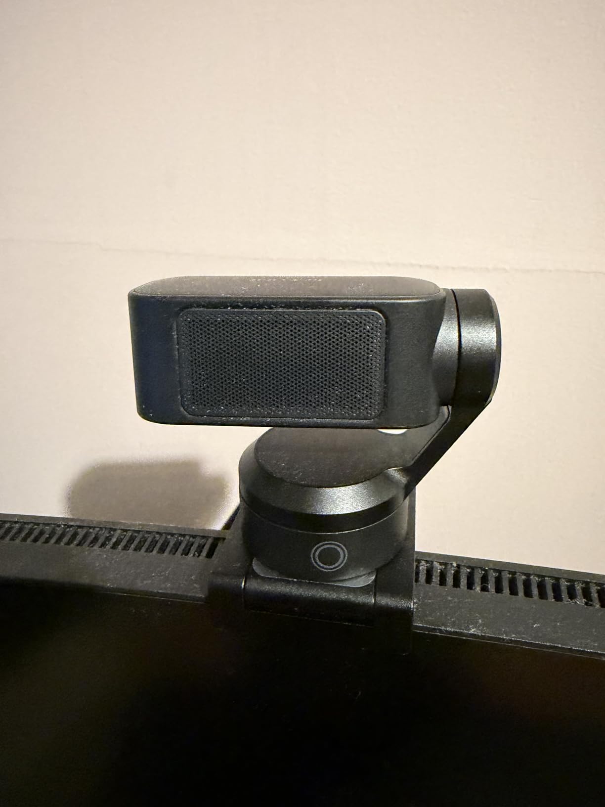 Insta360 Link 2 - PTZ 4K Webcam for PC/Mac, 1/2