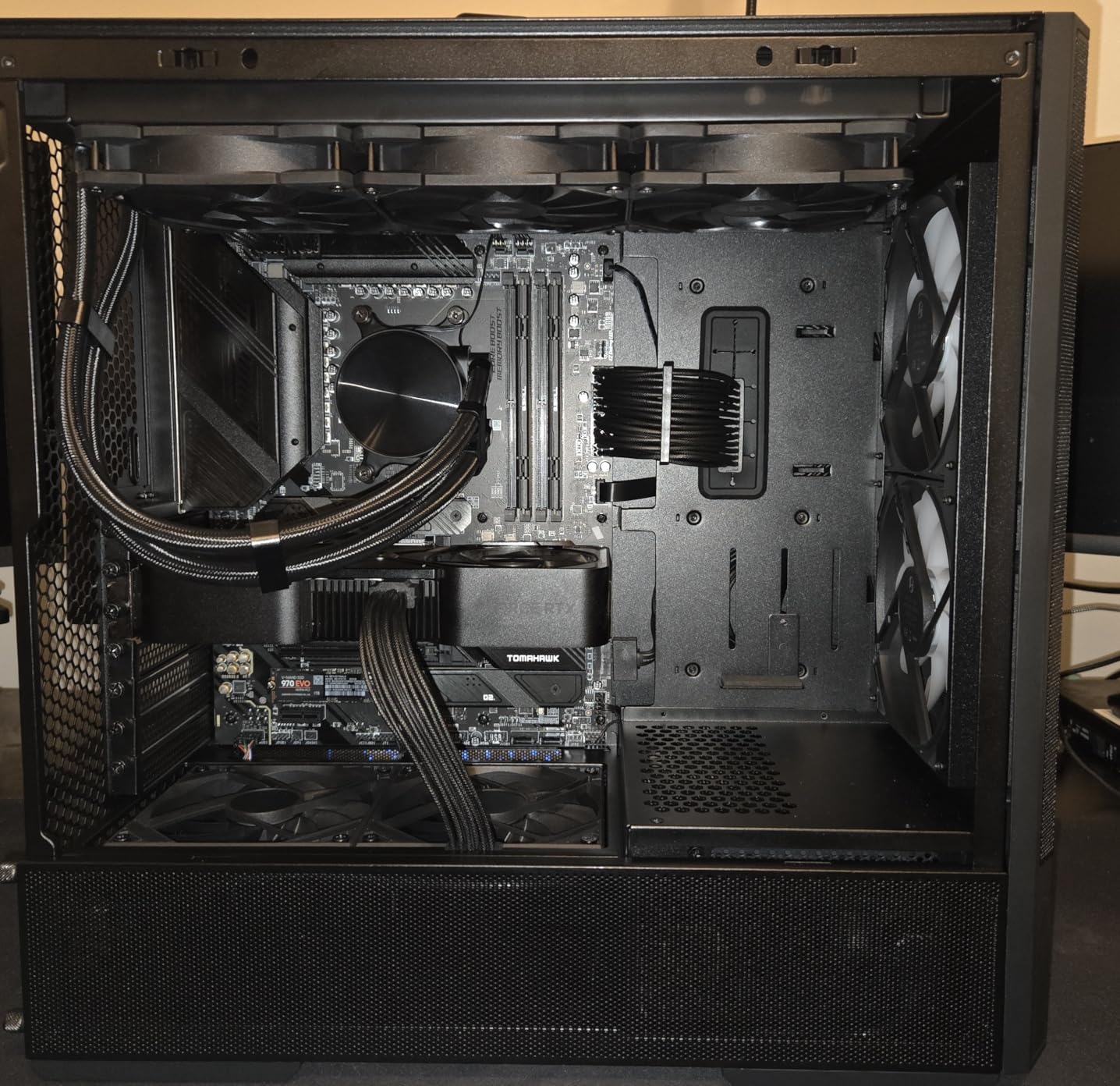 ID-COOLING FX240 PRO Liquid CPU Cooler for Desktop - 240mm AIO Cooler, 2 x 120mm High-efficient Fans, Special CD Pattern Pump Header, Intel & AMD Compatible customer photo 1