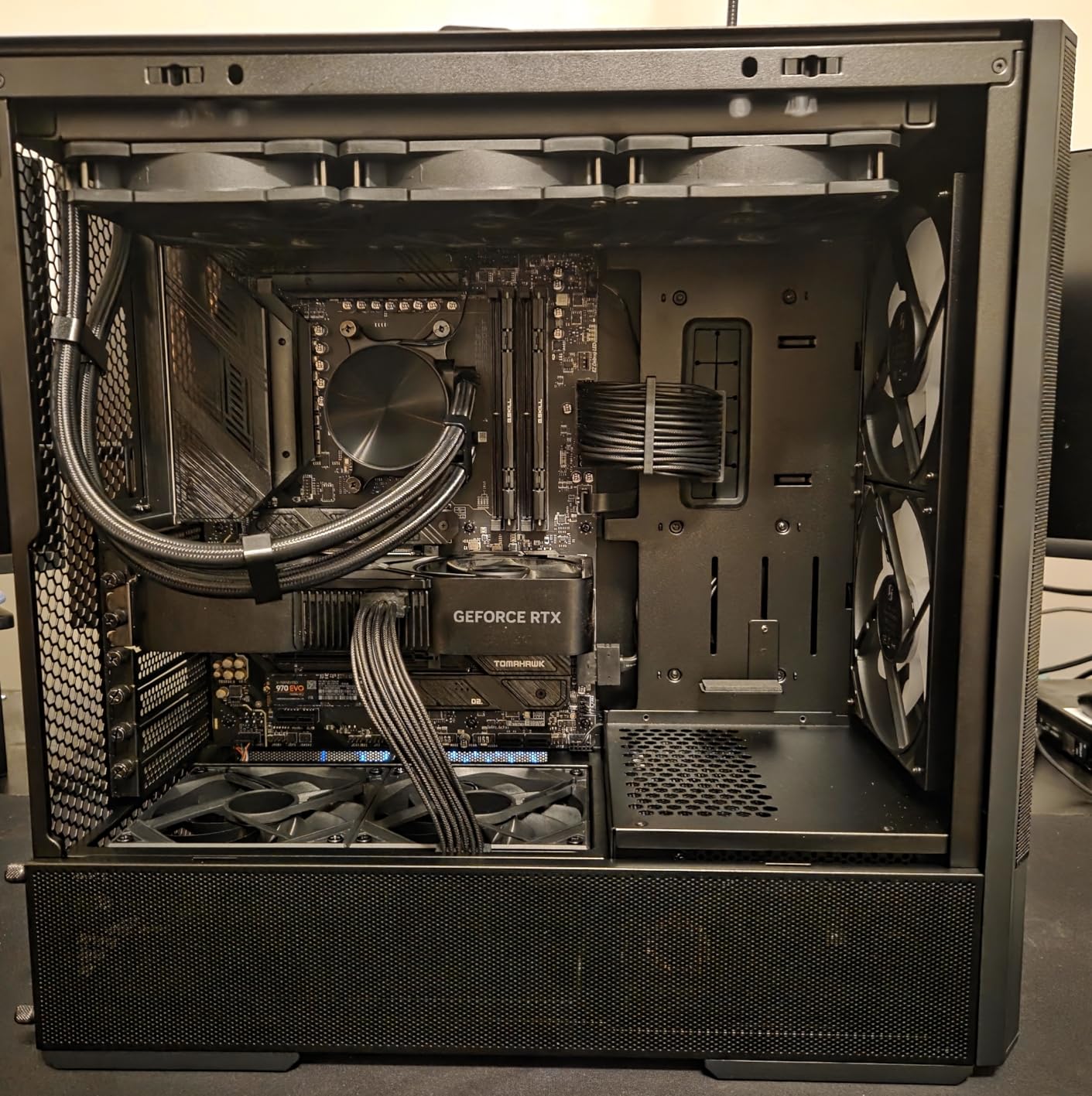 ID-COOLING FX240 PRO Liquid CPU Cooler for Desktop - 240mm AIO Cooler, 2 x 120mm High-efficient Fans, Special CD Pattern Pump Header, Intel & AMD Compatible customer photo 2