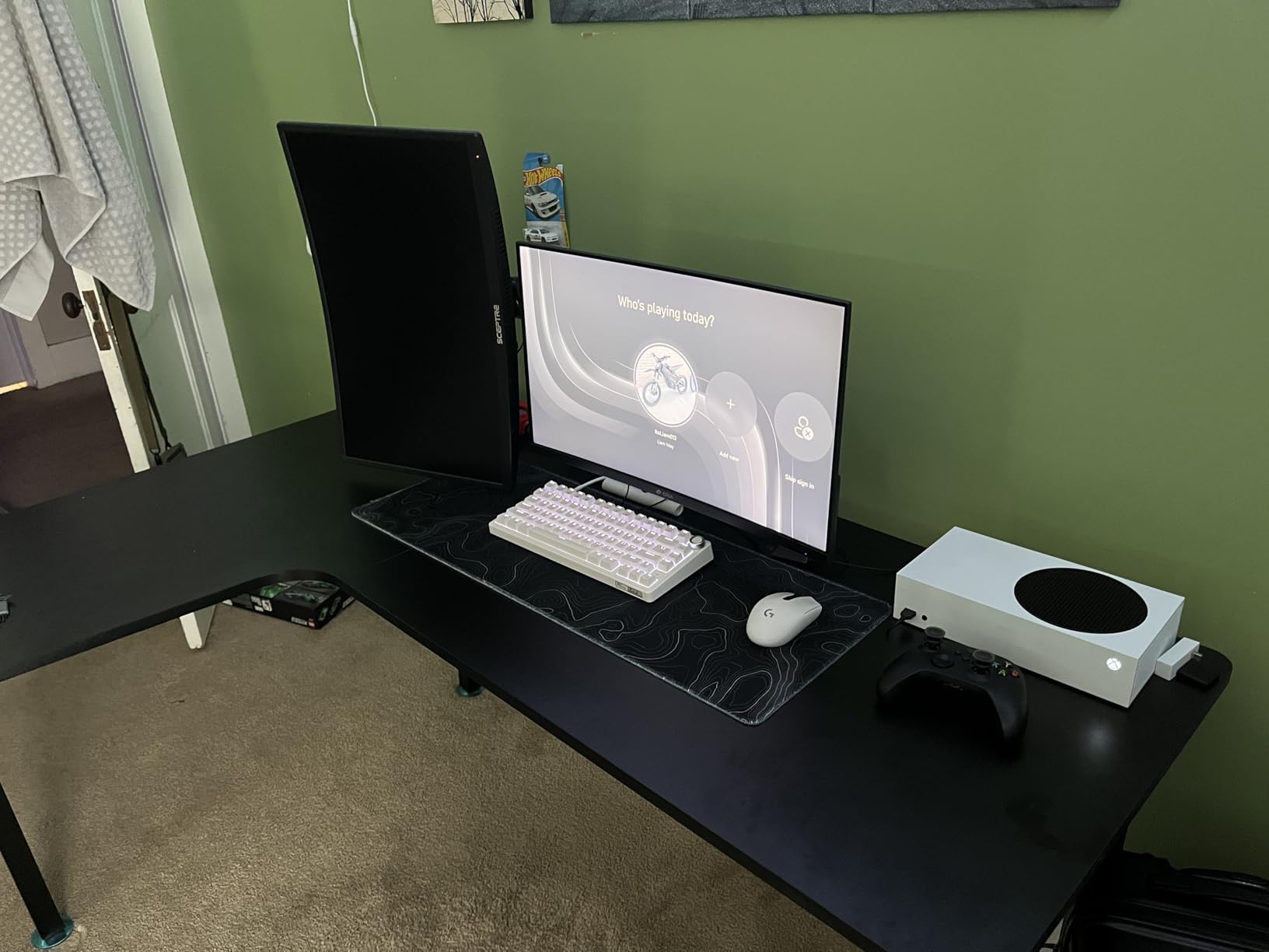 Z-Edge 27 inch Curved Gaming Monitor, FHD 1080P 300Hz 280Hz 240Hz Curved Monitor 1500R Computer Monitor, MPRT 1ms Monitor, FreeSync, Low Blue Light,16.7M Colors, UG27S 2X DP and 2X HDMI customer photo 1