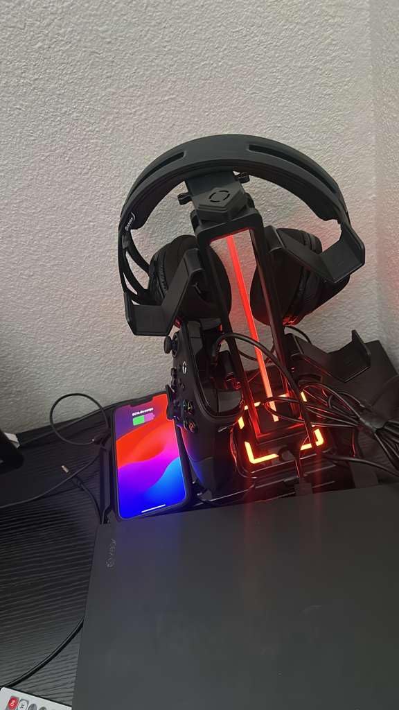 KDD Headphone & Controller Stand with Wireless Charging - Rotatable Headset Stand with 9 Light Modes - Controller Holder with 2 USB and Type C Ports - for Gamers Desktop Accessories customer photo 2