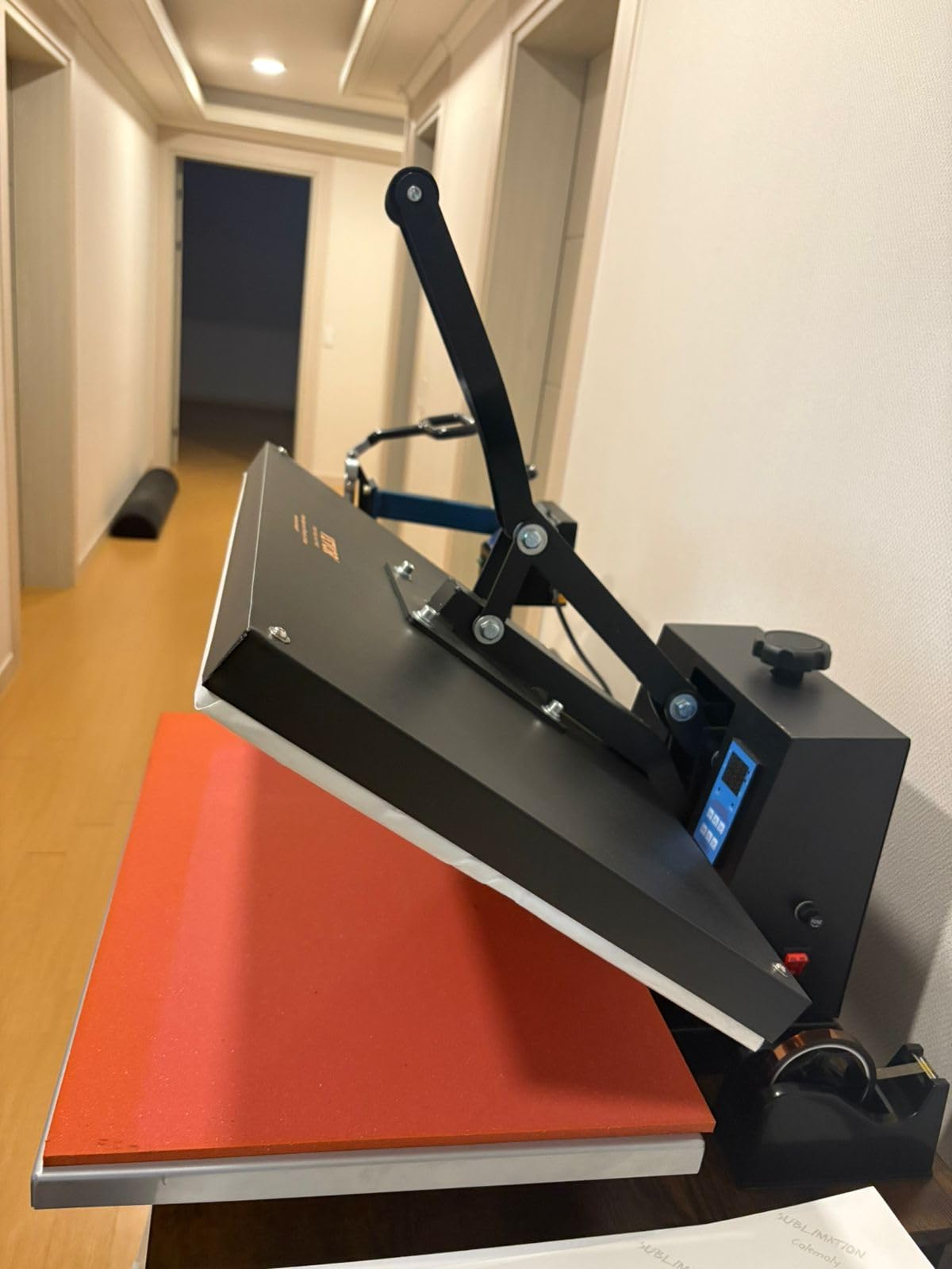 VEVOR Heat Press 16x24, 1700W Power Heat Press Machine, Fast Heating, High Pressure Heat Press Machine for T-Shirt customer photo 2