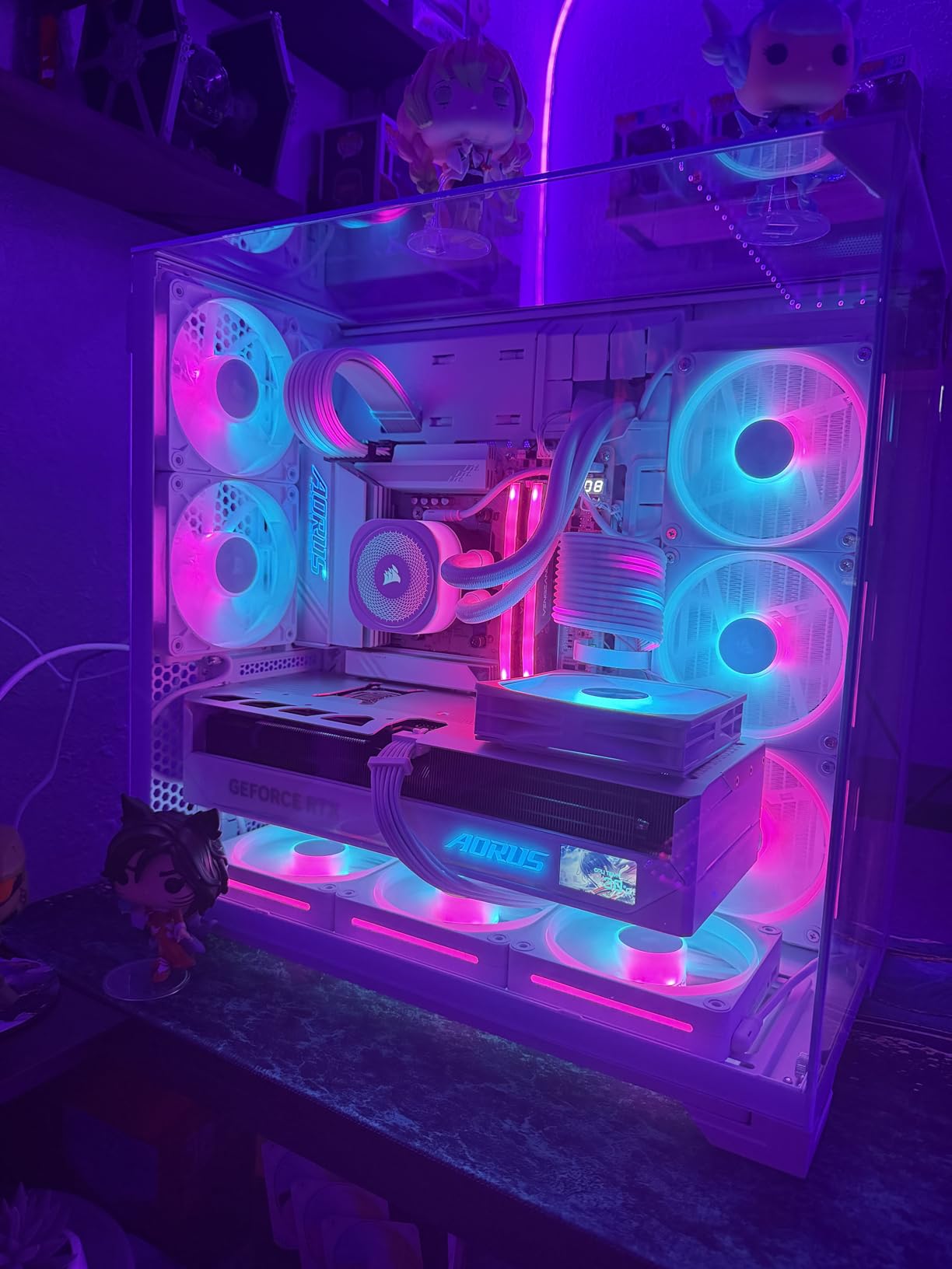 iCUE Link LX120-R RGB 120mm PWM Reverse Fans - Triple Fan Kit - Low-Noise, Magnetic Dome Bearing, Dual Light Loops, CORSAIR QuikTurn Screws, Zero RPM Mode - Black customer photo 2