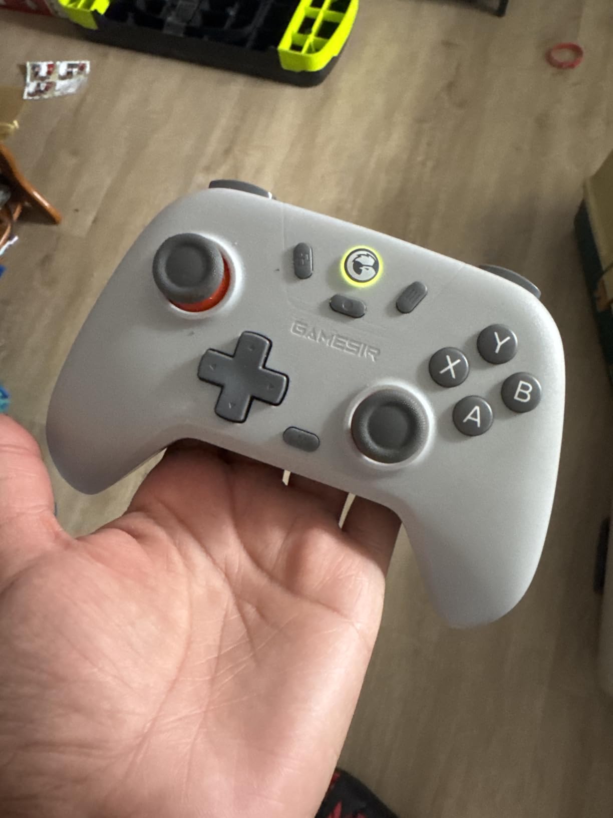 GameSir Nova Lite Wireless Gamepad for PC, Android, iOS, Switch & Steam Deck - Green Controller with Hall Effect Joysticks, Turbo Mode, Dual Vibration, Bluetooth & 2.4G - Green customer photo 2
