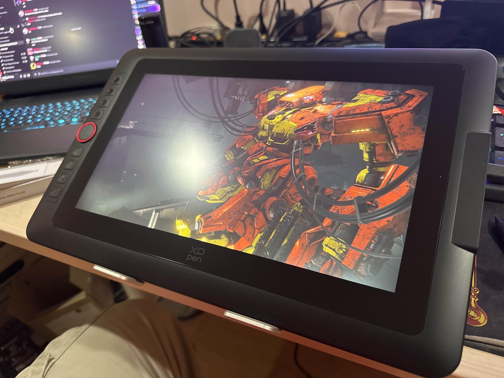 XPPen Artist 13.3 Pro V2 Drawing Tablet with Screen, 16K, Red Dial, 8 Keys customer photo 2