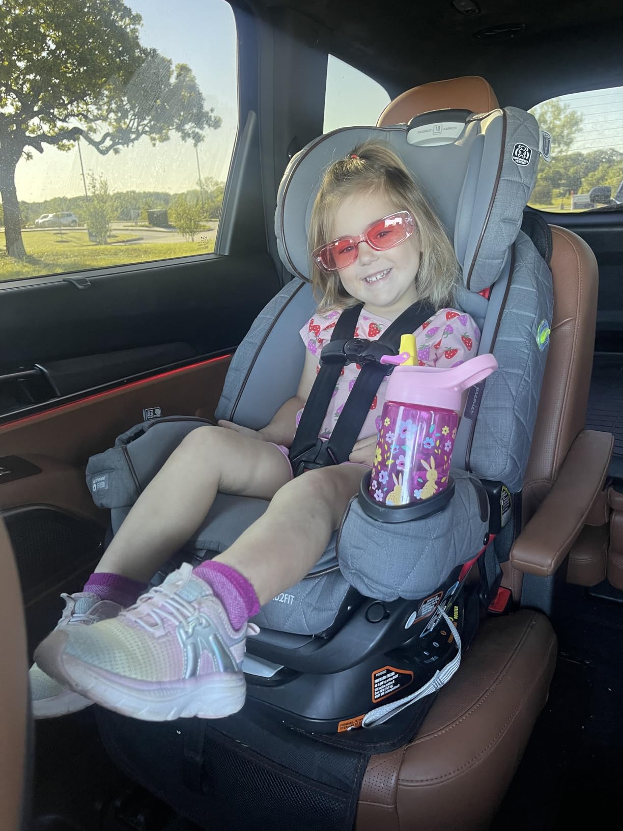 Graco 4Ever DLX 4-in-1 Car Seat, Charlie| Infant to Toddler Car Seat, with 10 Years of Use | Rear-Facing, Forward-Facing and Booster Modes | Safe, Comfortable and Convenient customer photo 1