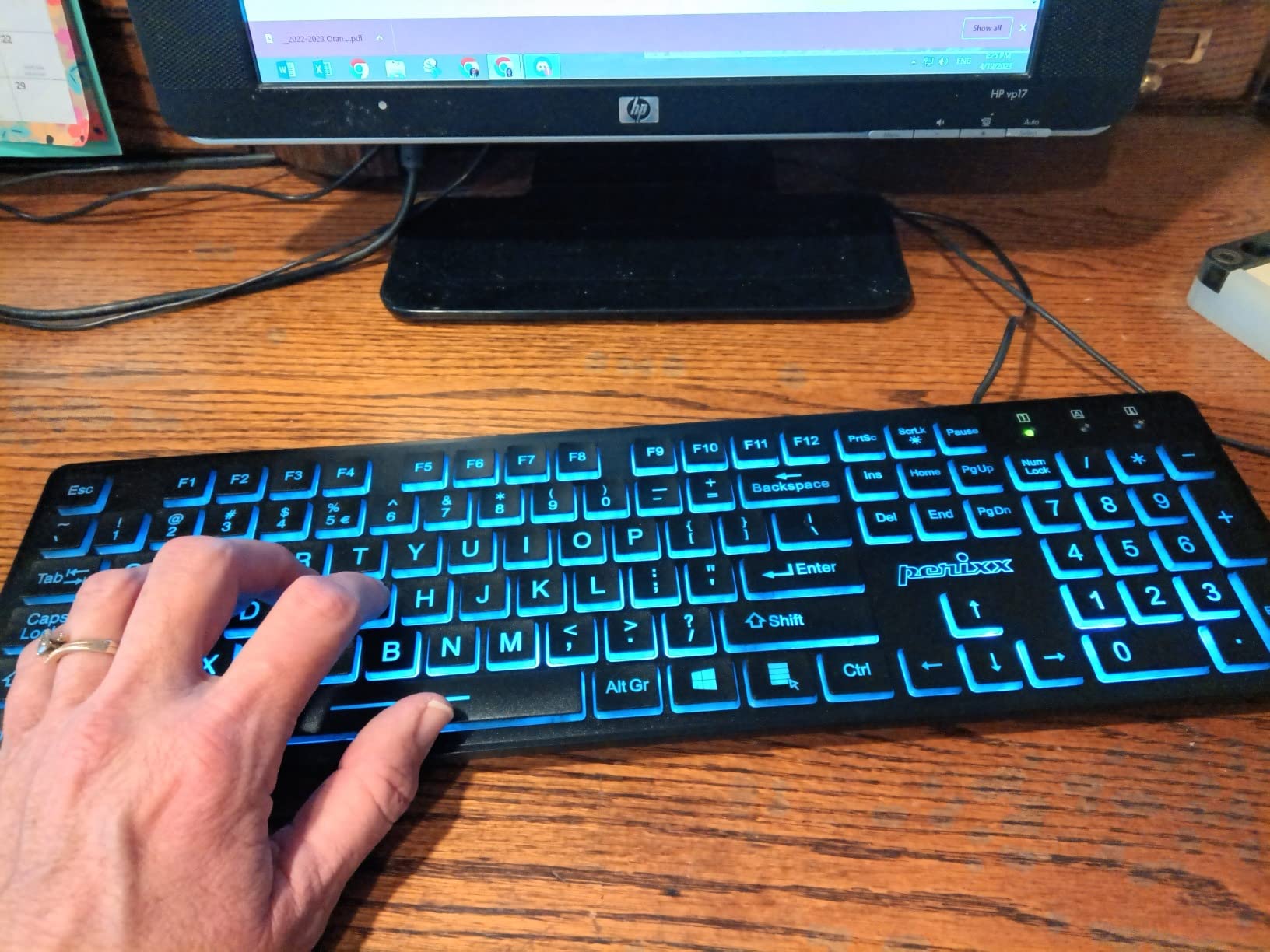 Perixx PERIBOARD-317RGB Wired Backlit USB Keyboard - Big Print Letter with RGB Illuminated LED - US English Layout customer photo 2