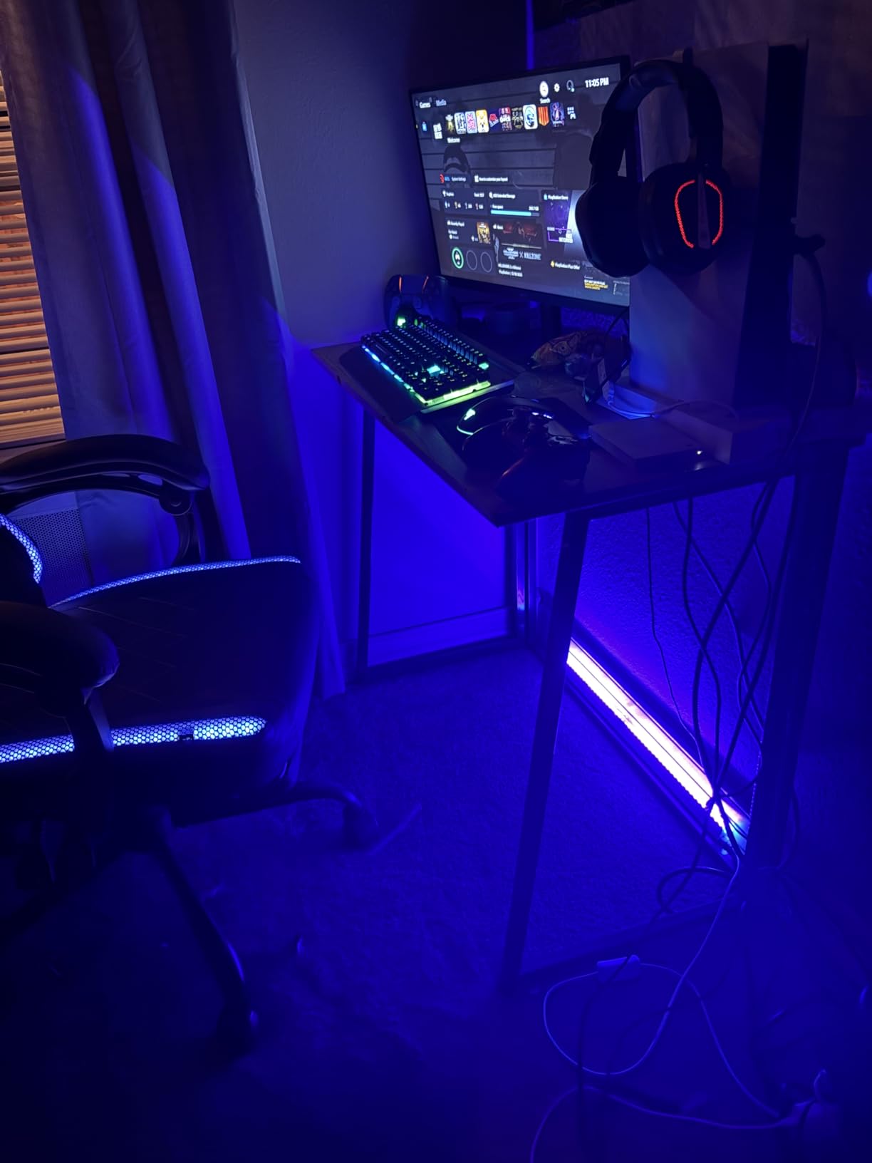 RisoPhy Wireless Gaming Keyboard and Mouse Combo, Metal Panel, 7 Color Backlits, Rechargeable 3200 mAh Battery, Wrist Rest, Sleep Mode, Light Up Keyboard + 7D 3200DPI Gaming Mice for PC Gamer customer photo 2