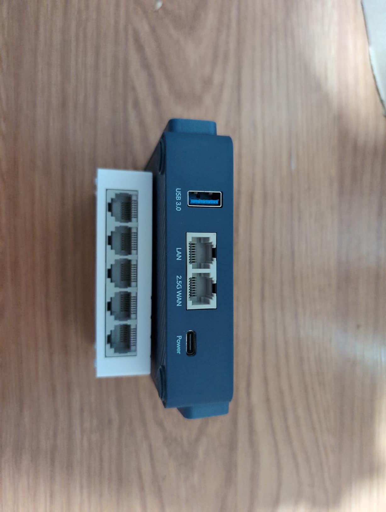 Cudy GS105U 5 Port Gigabit Ethernet Switch with USB-C Power Jack Desktop Ethernet Splitter Plastic Case Unshielded Switch Plug & Play Fanless Unmanaged customer photo 2