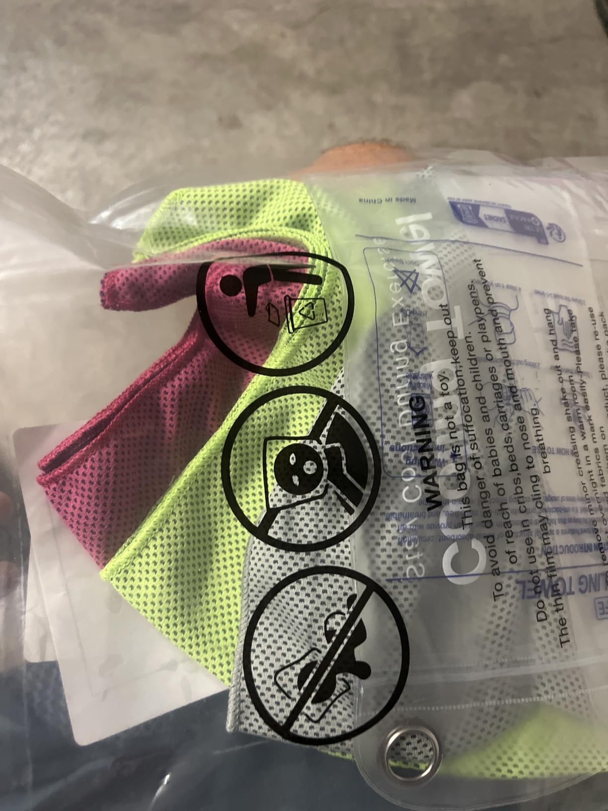 YESLIFE 4 Pack Cooling Towel 40