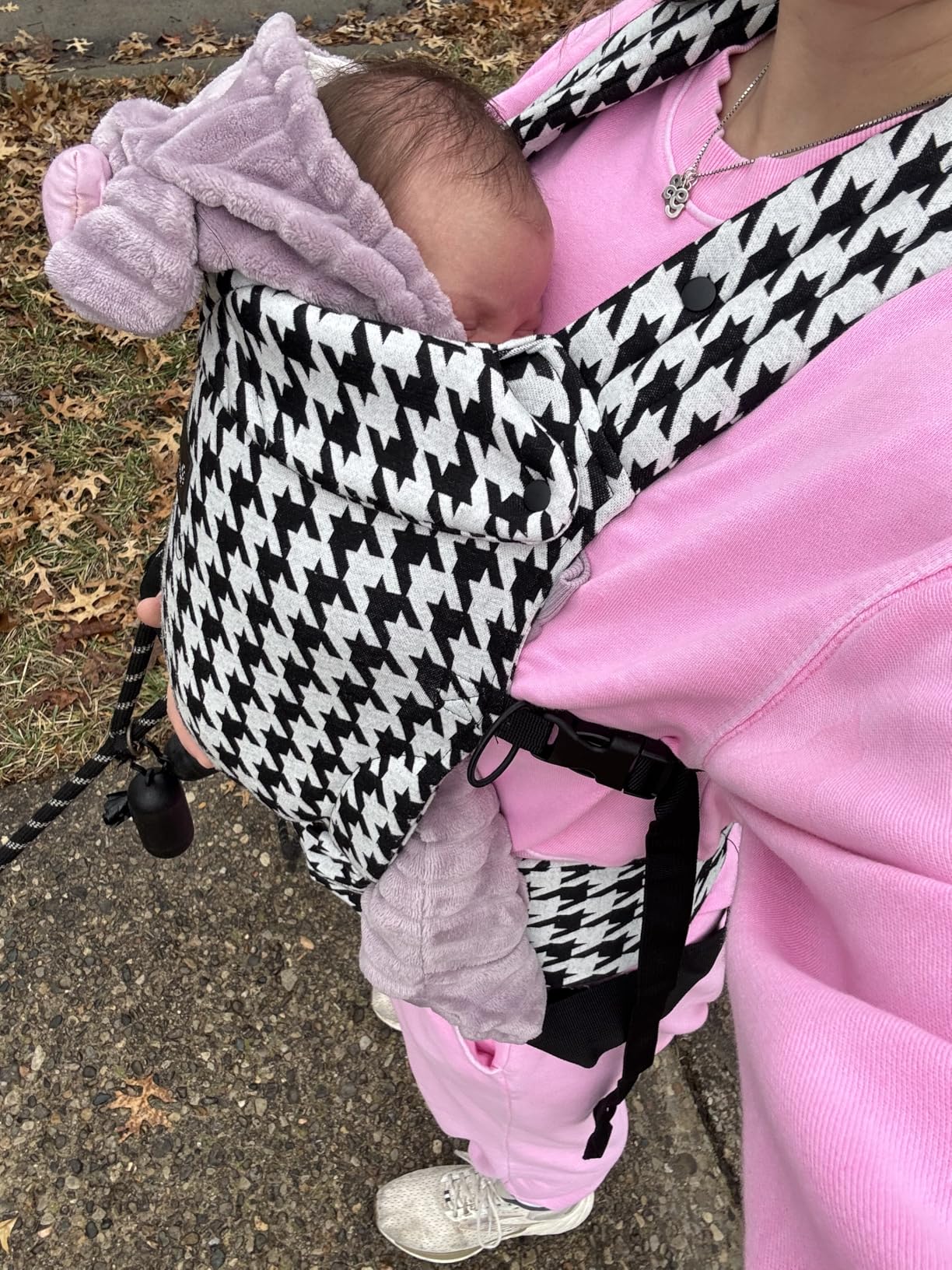 GROWNSY Baby Carrier Newborn to Toddler, Lightweight Ergonomic 7-44 lbs Newborn Carrier with Head Support, Easy to Wear Hands Free Infant Carrier for 0-36 Months, Houndstooth customer photo 1