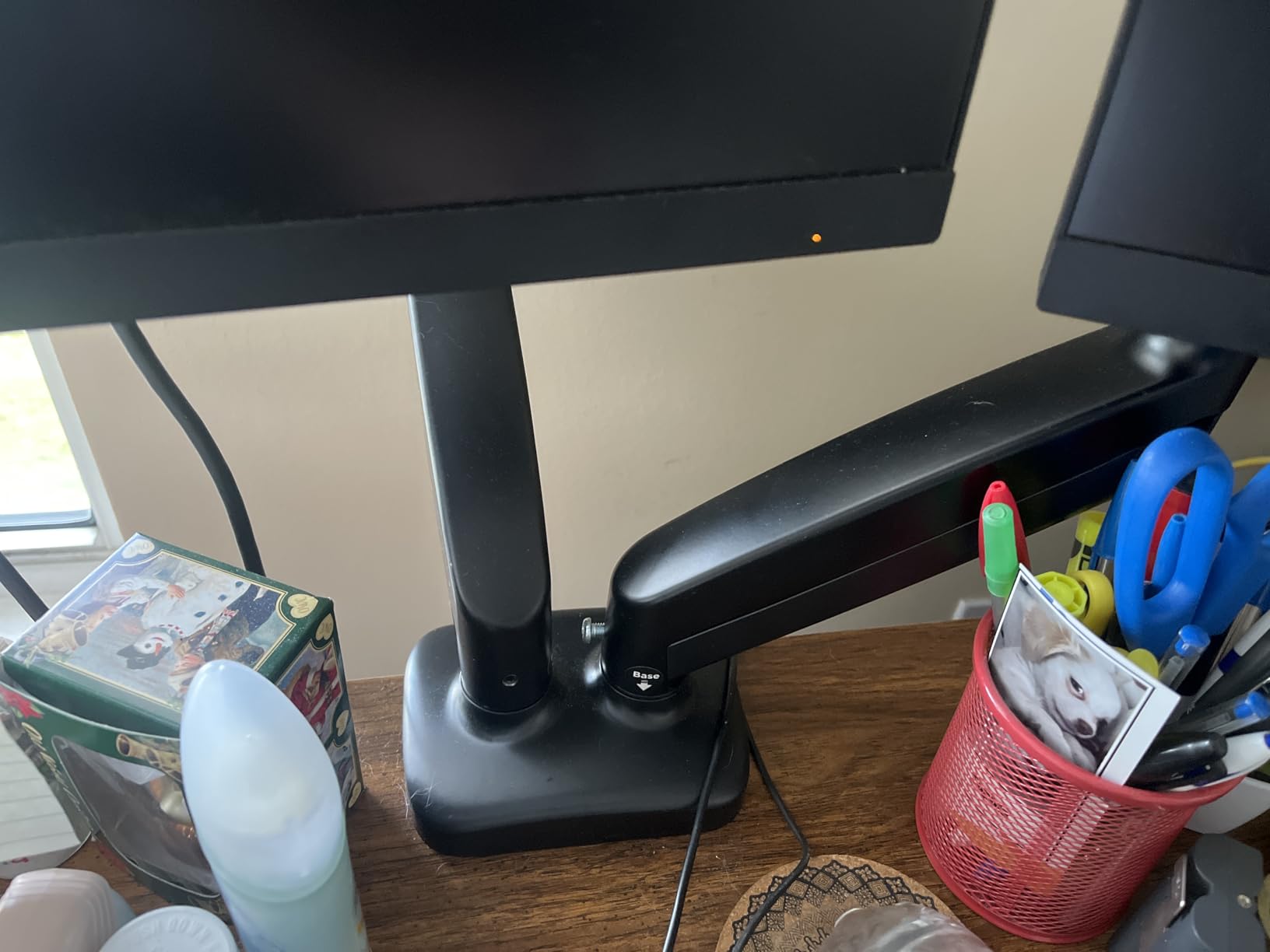 Mount-It Dual Monitor Desk Mount, Full Motion Gas Spring Arms, Fits 13 to 32 Inch Screens, Holds 17.6 lbs per Arm, Dual Monitor Stand, VESA Mount, C-Clamp and Grommet Base customer photo 2