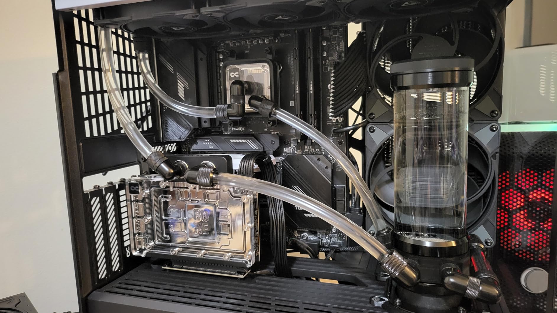 Alphacool Core Geforce RTX 5080 Reference GPU Water Block with Backplate customer photo 1