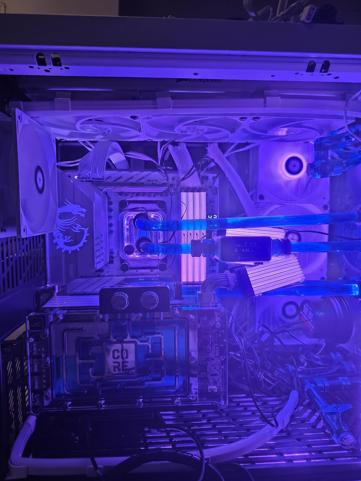 Alphacool Core Geforce RTX 5090 Solid + AMP GPU Water Block with Backplate customer photo 1