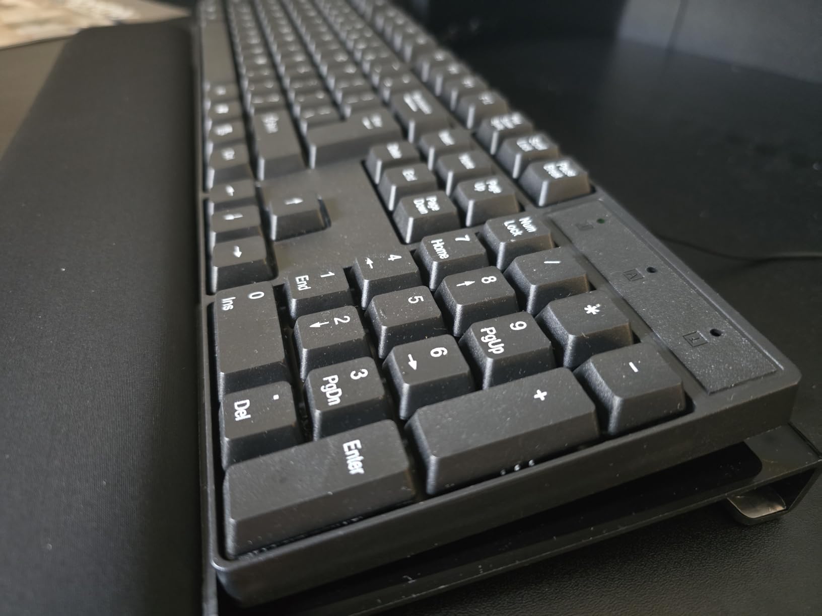 Computer Keyboard Stand for Desktop, 2-Level Height Adjustment Keyboard Wrist Rest, Non-Slip Key Board Riser Pad for Office, Gaming, and Home Desks customer photo 1