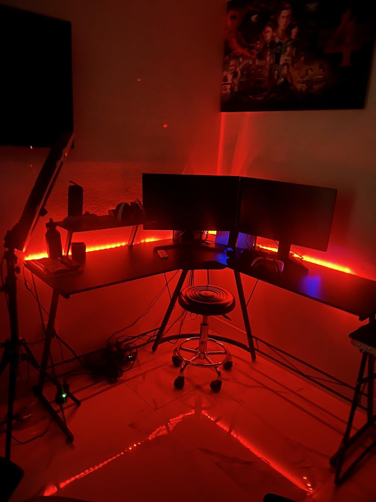 Mr IRONSTONE Gaming Desk with LED Lights, L Shaped Desk Corner with Cup Holder & Headphone Hook, Computer Desk Home Office Desks with Large Monitor Stand, Carbon Fiber Surface, Black 51 Inch customer photo 1