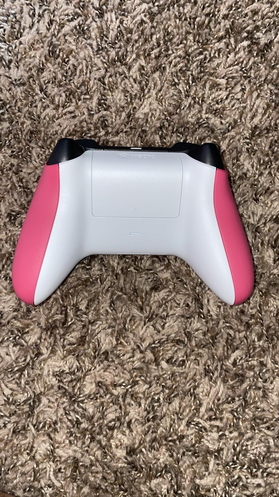 Xbox Wireless Gaming Controller (2025) - Carbon Black - Play on Xbox, Windows, Android, iOS, FireTV Sticks, Smart TVs, VR Headsets customer photo 2