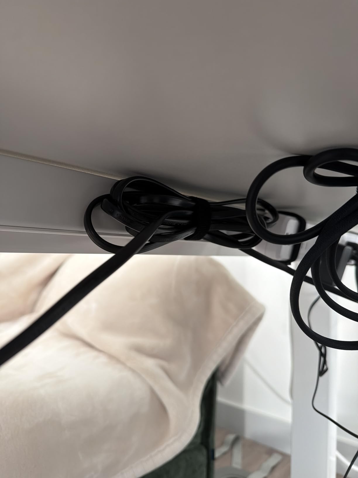 Cable Management Under Desk, Up to 15 Cord Enhanced Wire Holder Cord Organizer, Adjustable Hook and Loop Cable Ties, Home Office Essentials, Cable Hider Clips Under Table, 20 Pair customer photo 2