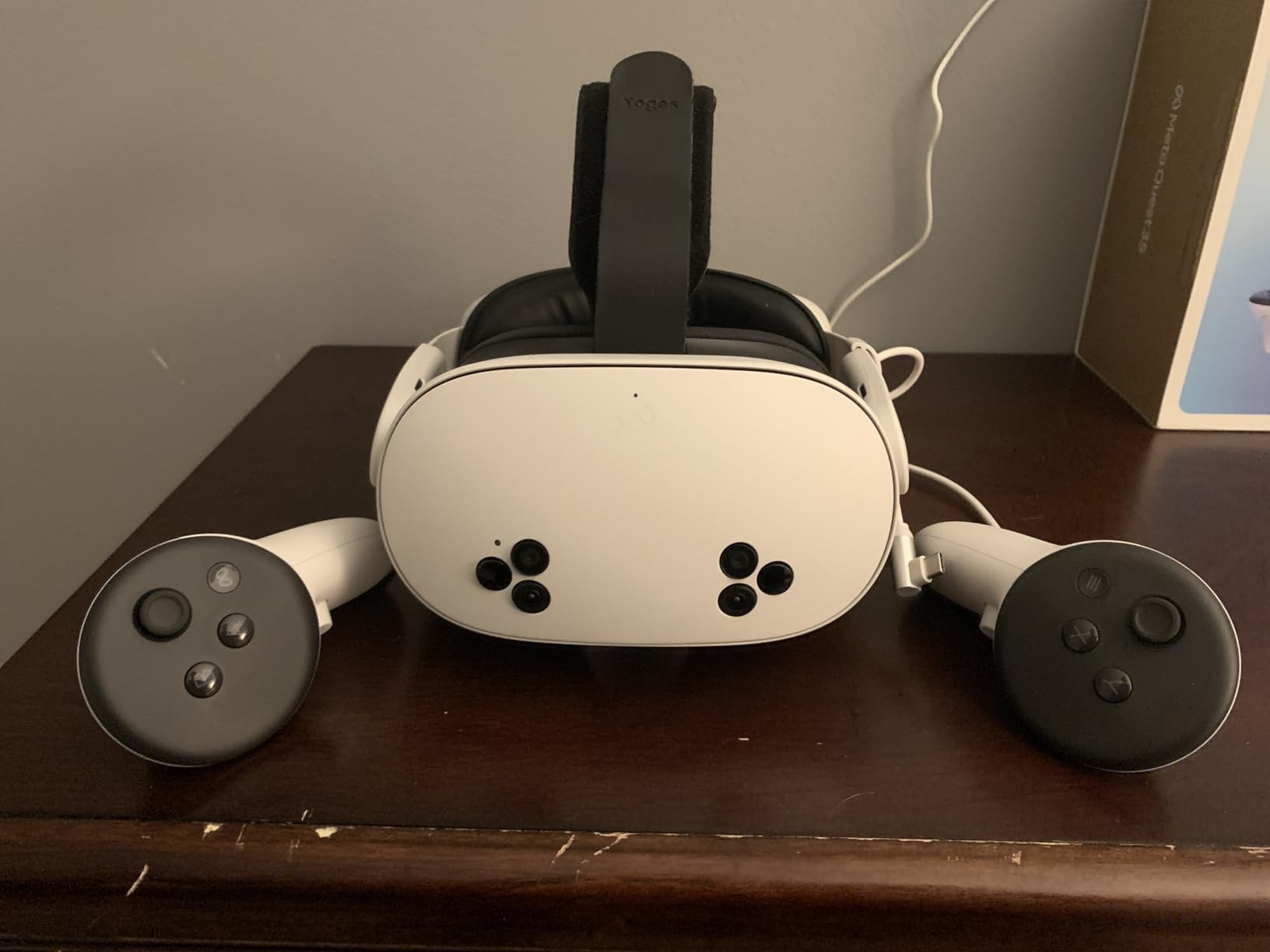 Meta Quest 3S 128GB VR Headset - 33% More Memory, 2X Graphical Processing Power, Wireless, Access to 40+ Games with 3-Month Meta Horizon+ Trial customer photo 1