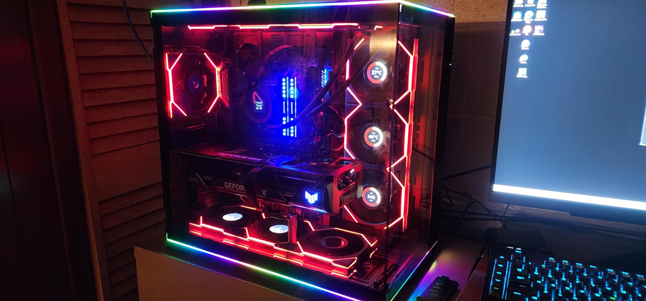 Kraken Plus 240 - AIO CPU Liquid Cooler - 240mm Radiator - 2 x F120P Fans - Customizable 1.54