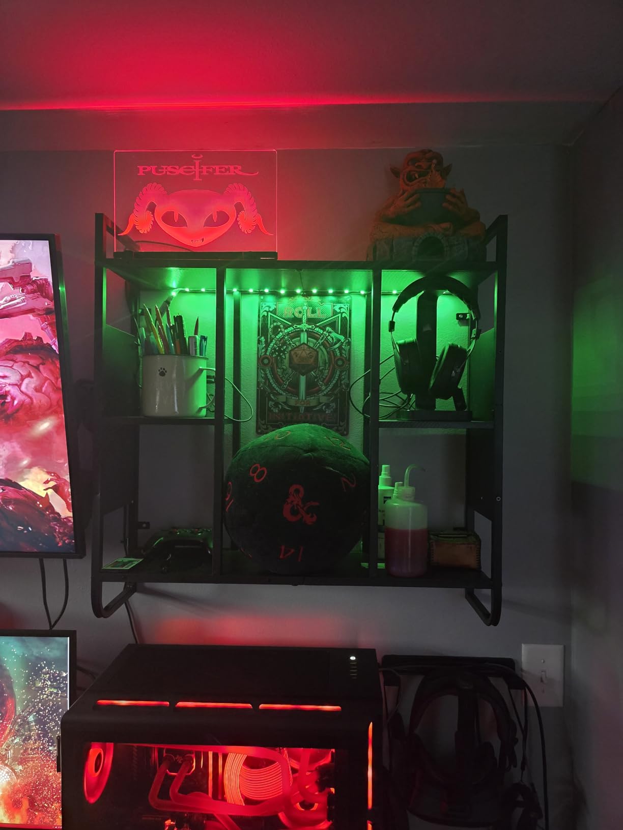 MAHANCRIS LED Gaming Floating Shelves, 3-Tier Wall Mounted Shelf for Wall Storage, Pipe Shelves Hanging Display Rack, with 2 Controller Hooks, for Gaming Room Decor, Kitchen, Home Bar Black FSHS142E01 customer photo 2