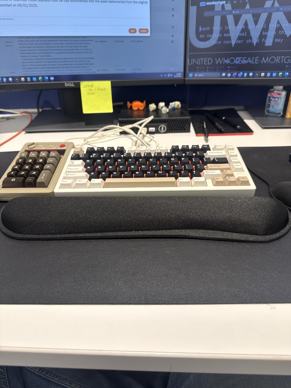 TTC Frozen Silent V2 Switch, Transparent RGB Pre-Lubed Silent Linear Mechanical Keyboard Switch(90PCS) customer photo 1