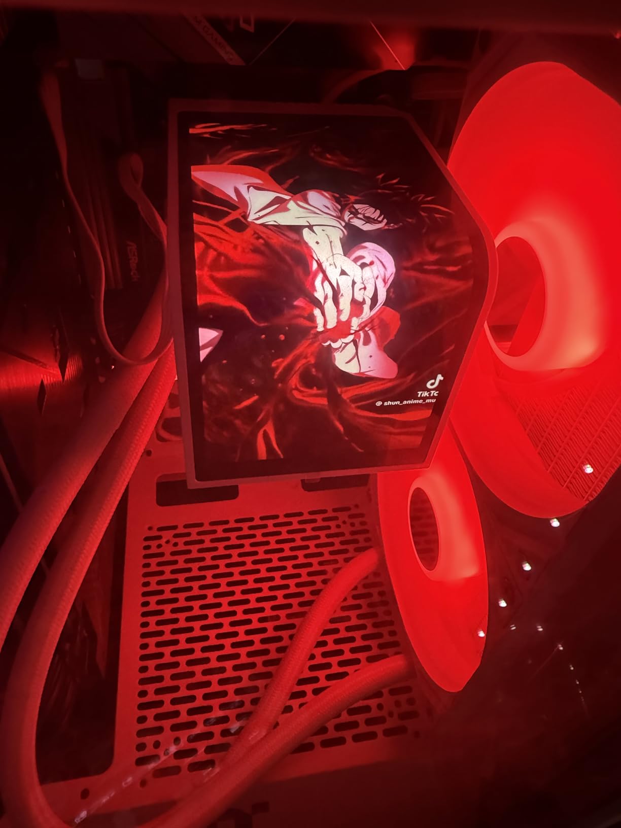 TRYX Panorama SE 360 ARGB 360mm AIO Rotatable 6.67'' AMOLED Curved Screen 3D Anamorphic Effect Customizable AIO Cooler 360mm Asetek Adela Pump 280w TDP ARGB Fan Intel LGA 1851/1700 AMD AM5/AM4 customer photo 2