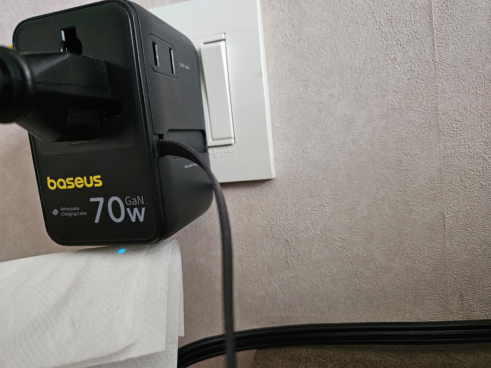 Baseus 70W Universal Travel Adapter, 6-in-1 International Plug Adapter with Retractable Cable, USB-C PD Fast Charging Worldwide Wall Charger for USA/EU/UK/AUS and Over 200 Countries - Enercore CG11 customer photo 2