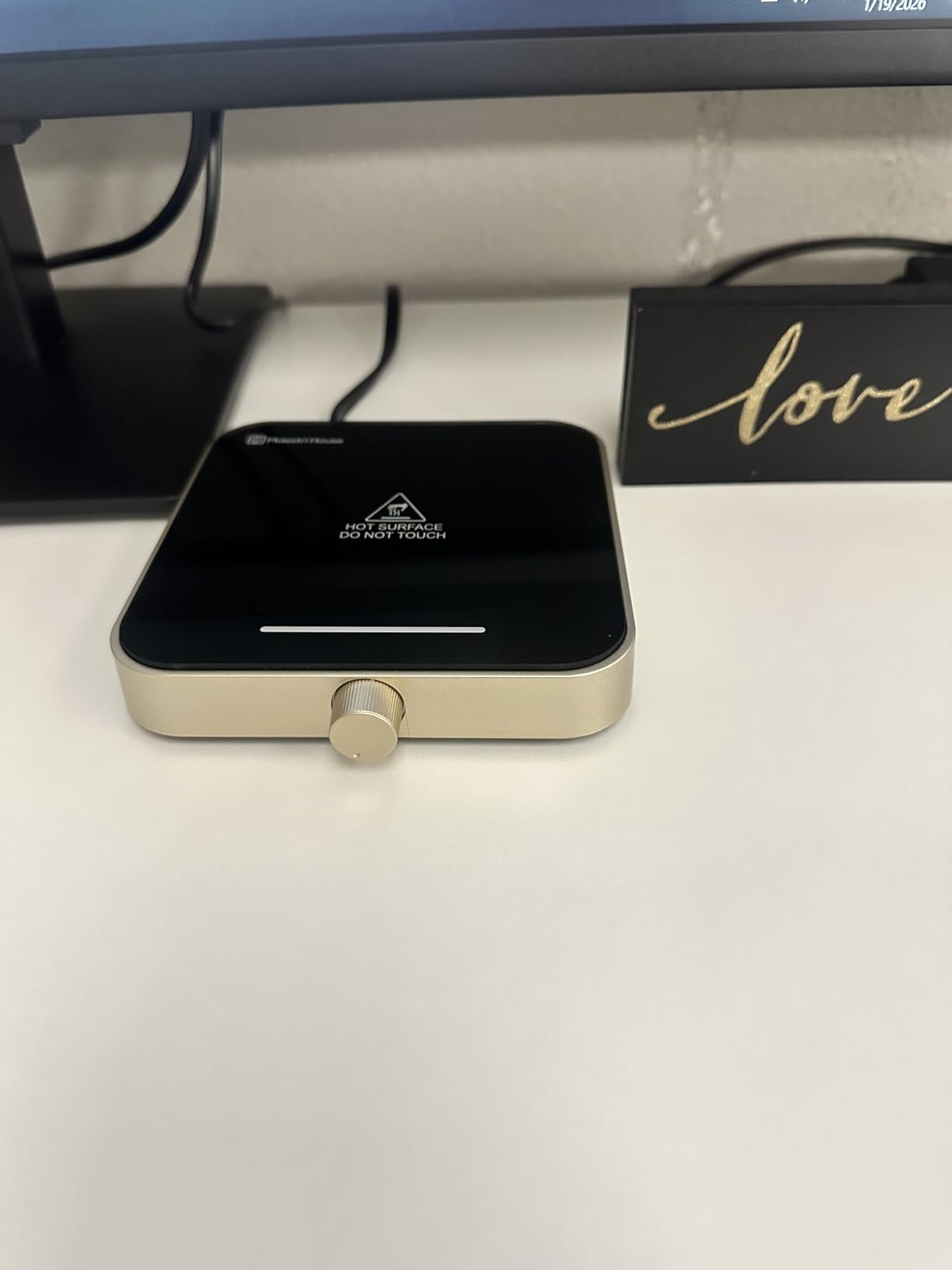 Maestri House Mug Warmer, Electric Coffee Cup Warmer for Desk with 3-Temp Settings,Auto Shut Off, Constant Temperature Heating for Beverage, Milk, Tea and Hot Chocolate at Home & Office (Black) customer photo 1