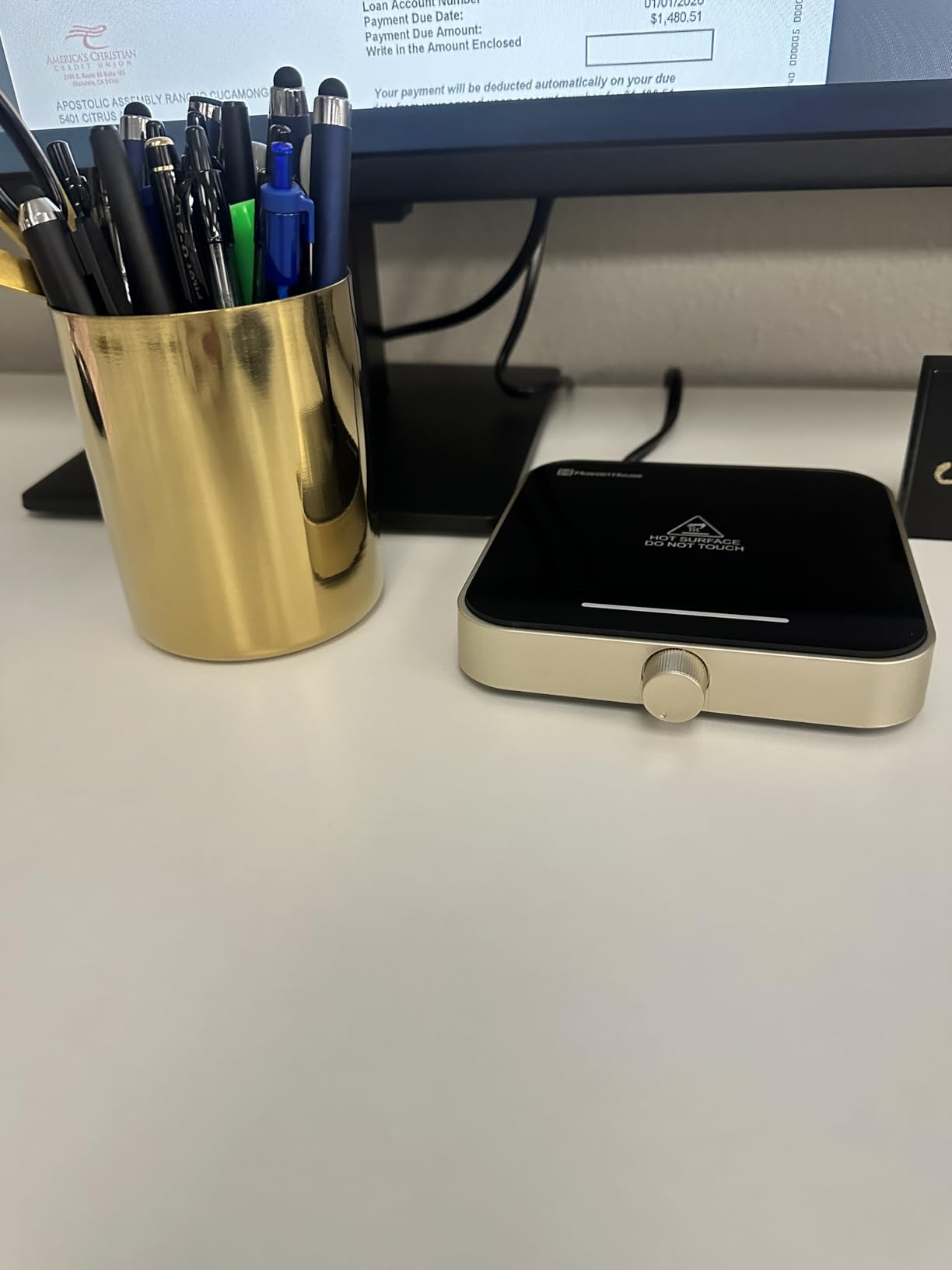 Maestri House Mug Warmer, Electric Coffee Cup Warmer for Desk with 3-Temp Settings,Auto Shut Off, Constant Temperature Heating for Beverage, Milk, Tea and Hot Chocolate at Home & Office (Black) customer photo 2