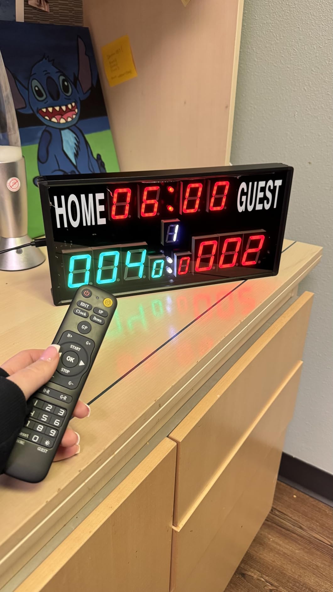 Samshow 2025 LED Electronic Scoreboard Digital Score Keeper with Remote & Tripod, Basketball Scoreboard with Shot Clock & Timer & 12/24h Real Time for Outdoor Yard Games/Corn Hole/ping Pong/Pickleball customer photo 1