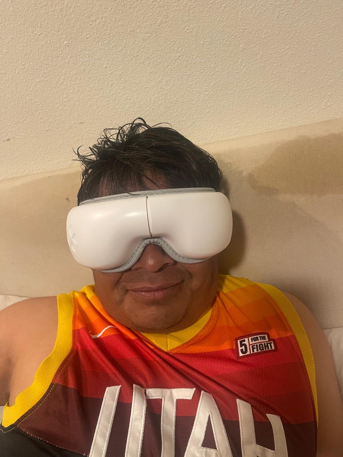 Eye Massager with Light-Blocking Design, 2026 Upgraded Eye Massager with Heat, 5 Modes & 180° Folding Design, Sleep Gift for Office, Travel, Home Use, Portable & Gifts for Women and Men customer photo 1