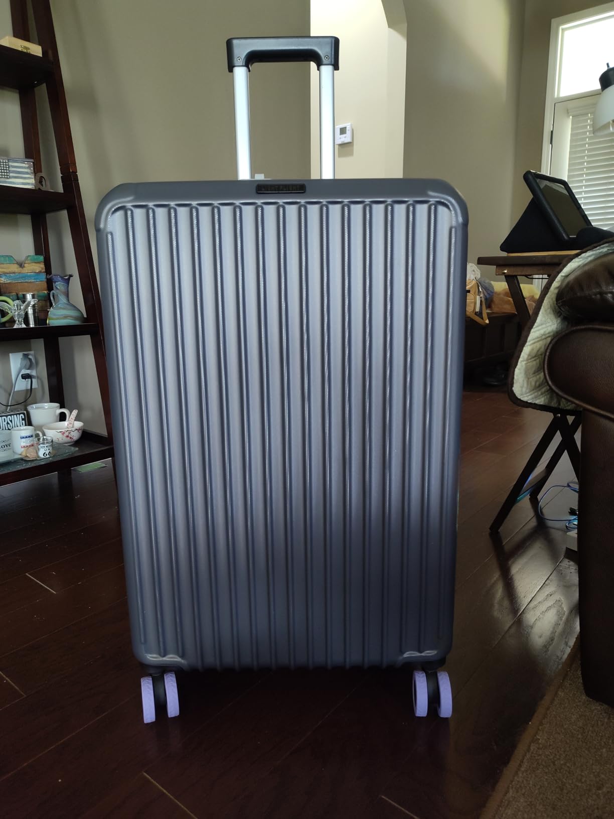 LIGHT FLIGHT Carry On Luggage 22x14x9 Airline Approved, Durable Hard Shell Carry On Suitcases with Wheels, Expandable Hardside Lightweight Travel Luggage with TSA Lock, Royal Blue customer photo 1