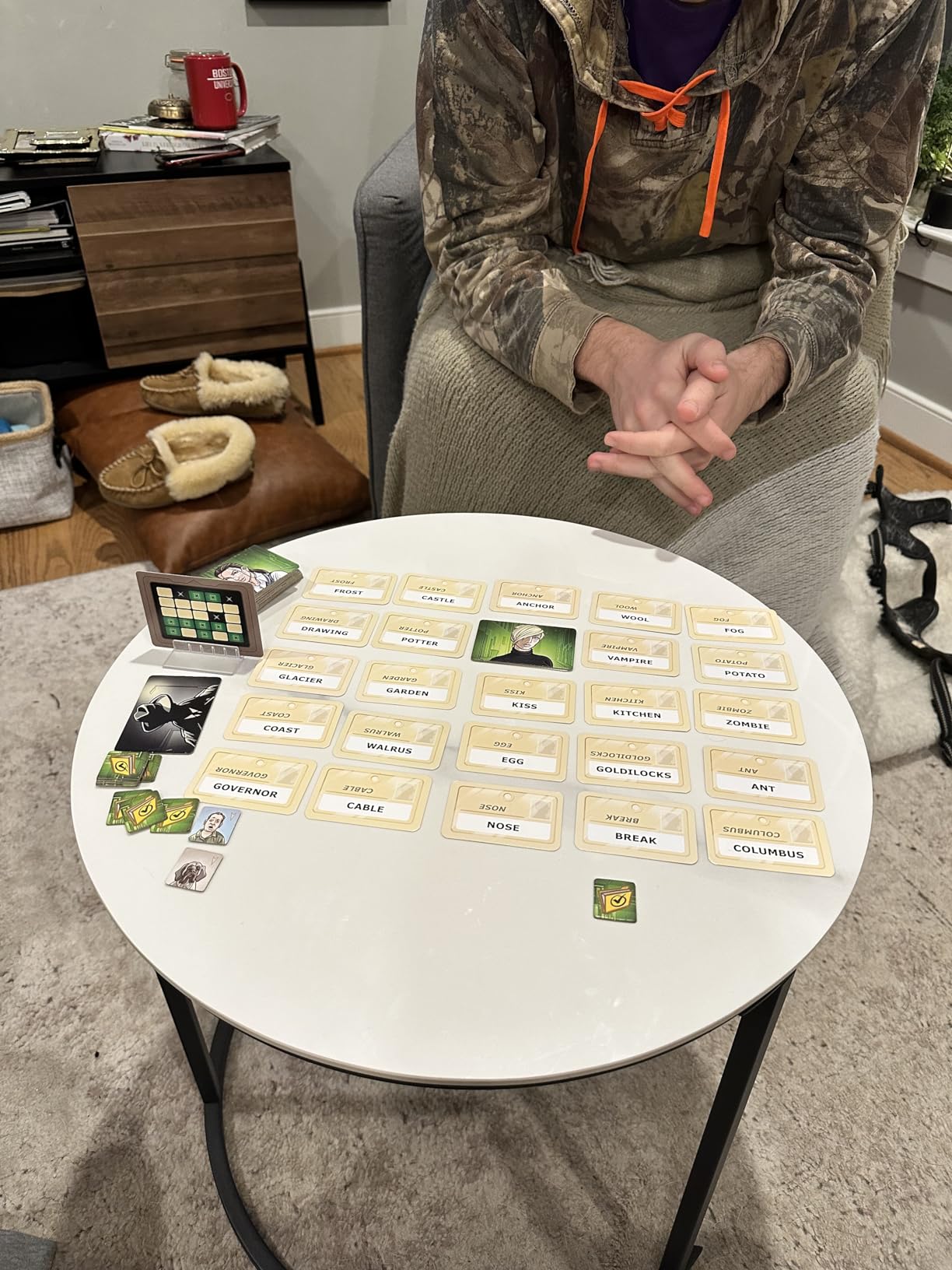 CGE Codenames: Duet Board Game (2nd Edition) The Top Secret Cooperative Word Association Game for Two Players & Couples Game Nights customer photo 1