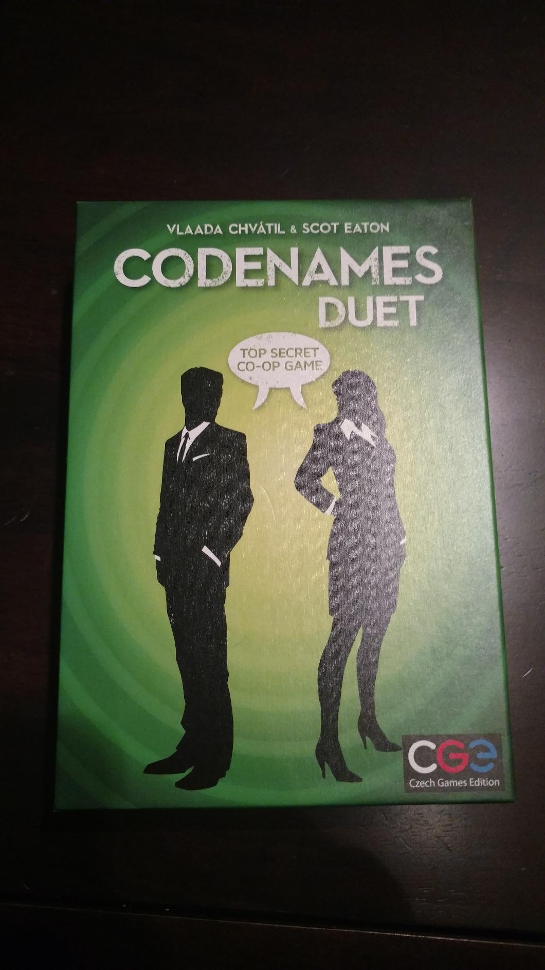 CGE Codenames: Duet Board Game (2nd Edition) The Top Secret Cooperative Word Association Game for Two Players & Couples Game Nights customer photo 2
