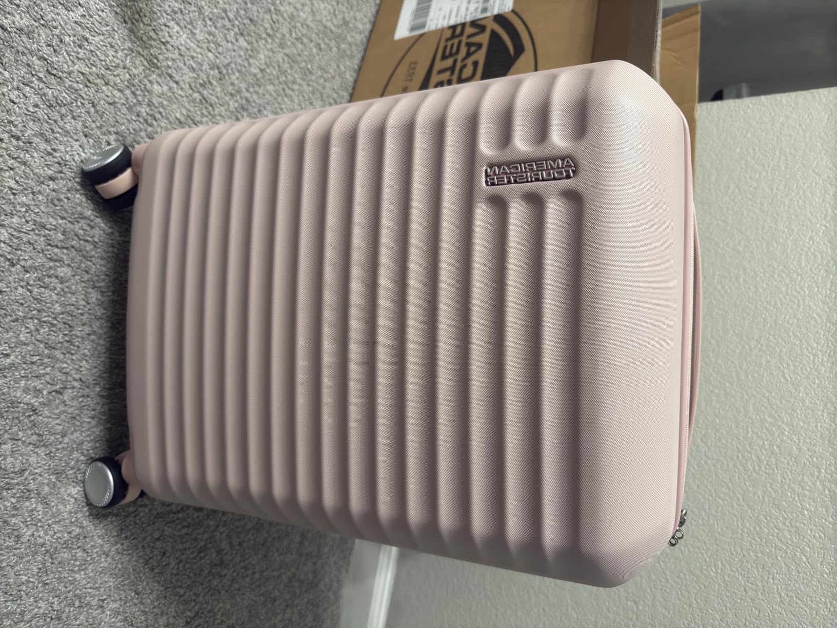 American Tourister Stratum 3.0 Carry-On Spinner, Airline Approved, Durable Hardside Luggage, Expands 1.5