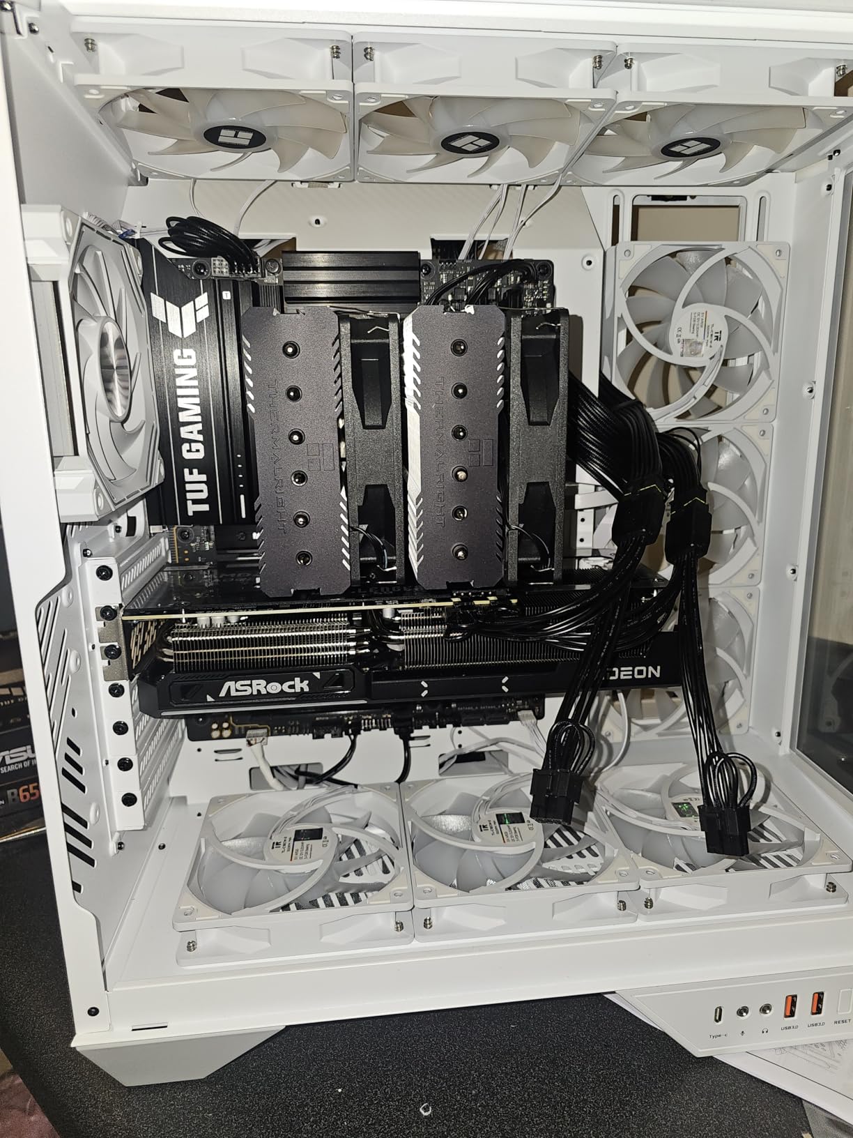 12VHPWR Cable Extension, 16 Pin(12+4) Female to Dual PCIe 8 Pin(6+2) Male GPU, PSU Conversion Cable for Power Supply 6.8 in(17cm) customer photo 1